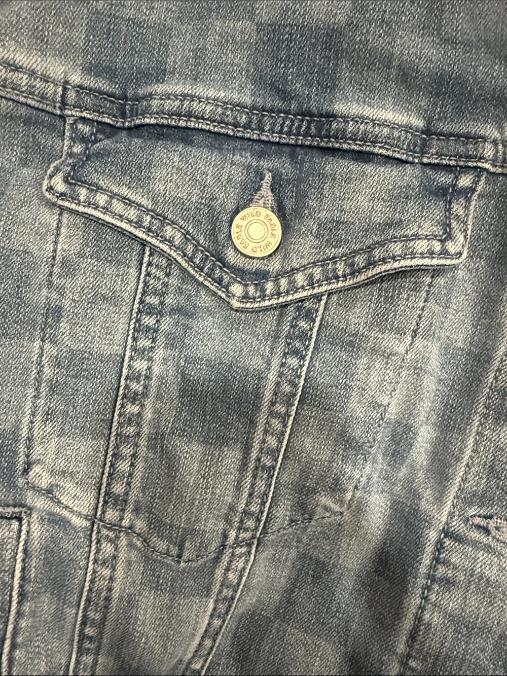 Wild Fable Light Blue Checkered Denim Jacket Size Medium